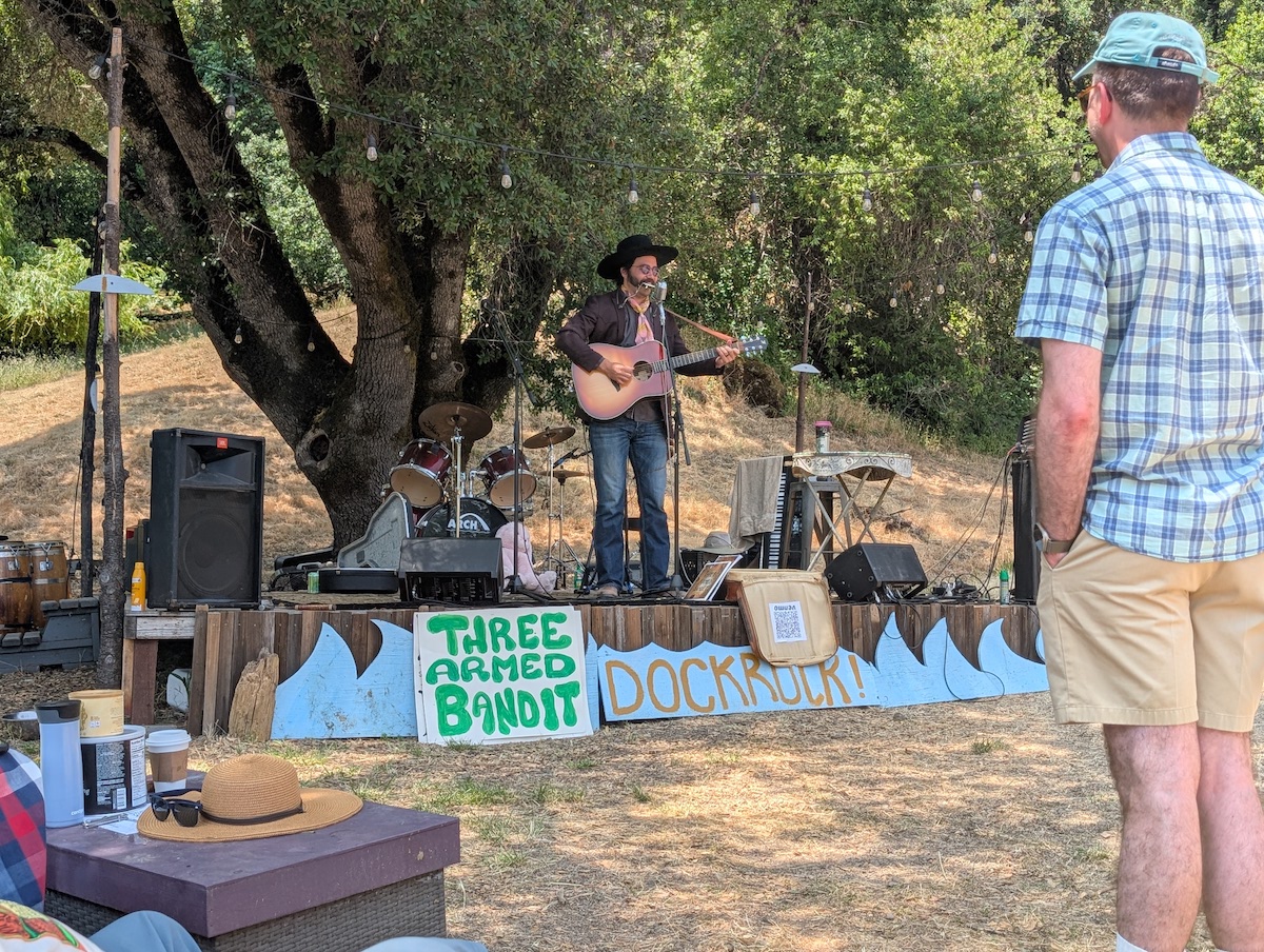 Three Armed Bandit performing